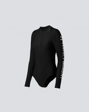 Perfect Moment PM Half-Zip Spring Suit Negros | IMG758694