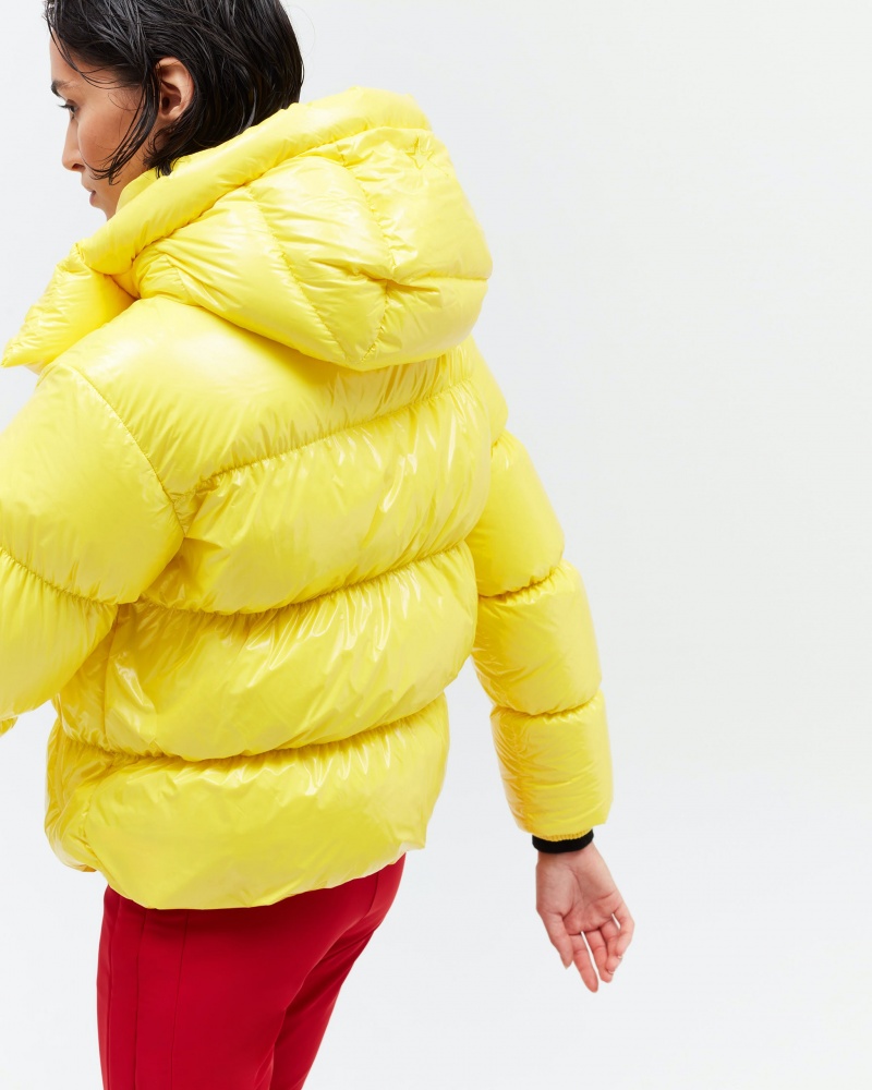 Perfect Moment January Down Jacket Amarillos | IOU860723