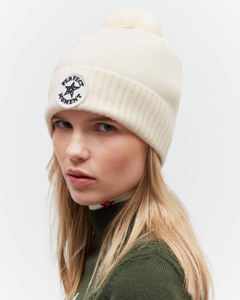 Perfect Moment Patch Beanie II Blancos | MHS349875